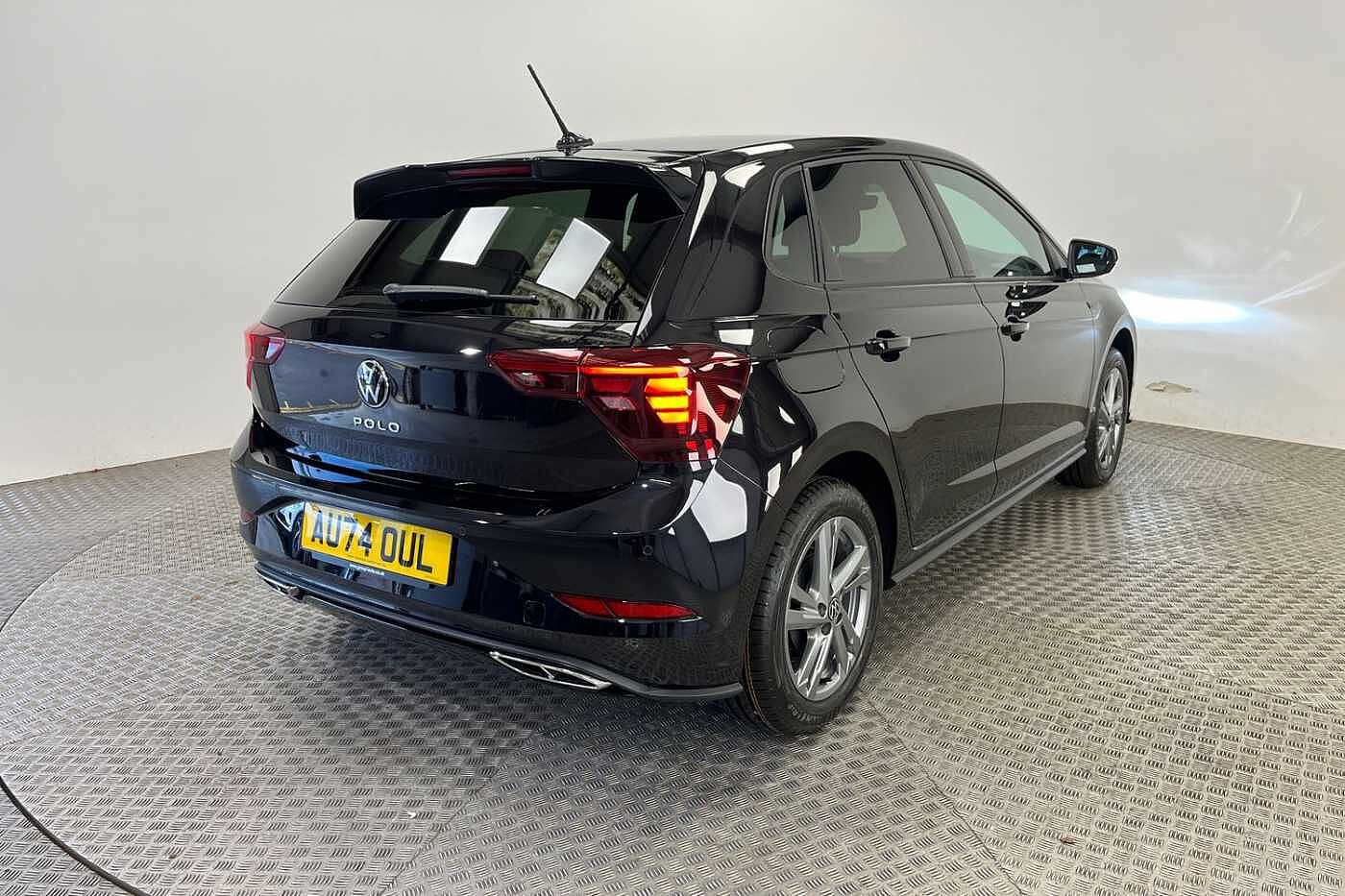 Volkswagen Polo 1.0 TSI R-Line Hatchback 5dr Petrol DSG Euro 6 (s/s) (95 ps)