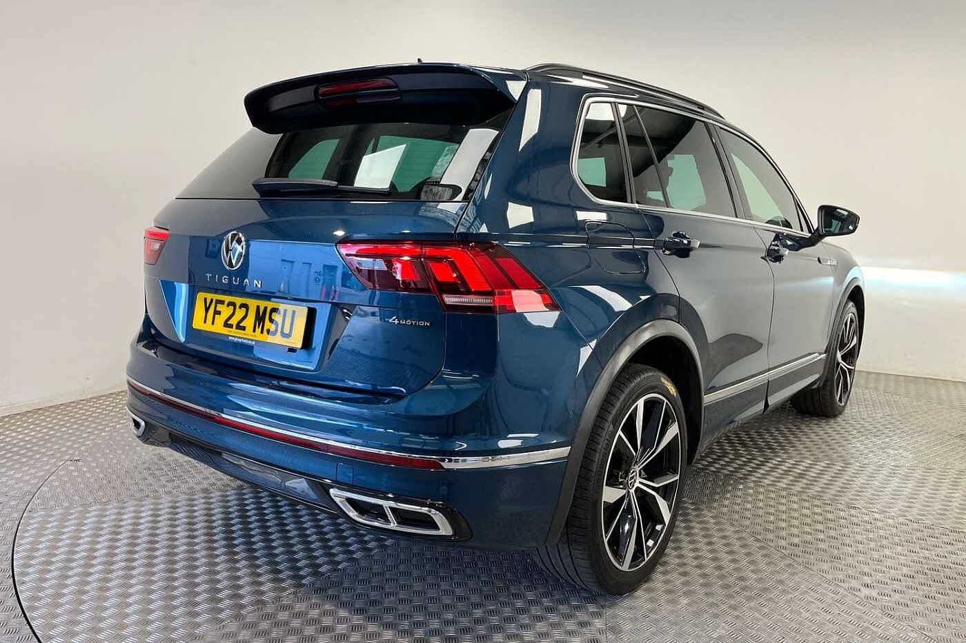 Volkswagen Tiguan 2.0 TDI R-Line SUV 5dr Diesel DSG 4Motion Euro 6 (s/s) (150 ps)